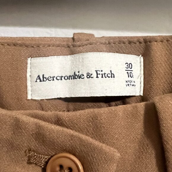 Abercrombie & Fitch Women’s Crossover Waist Tailored Relaxed Pant, Camel Brown - Picture 3 of 6